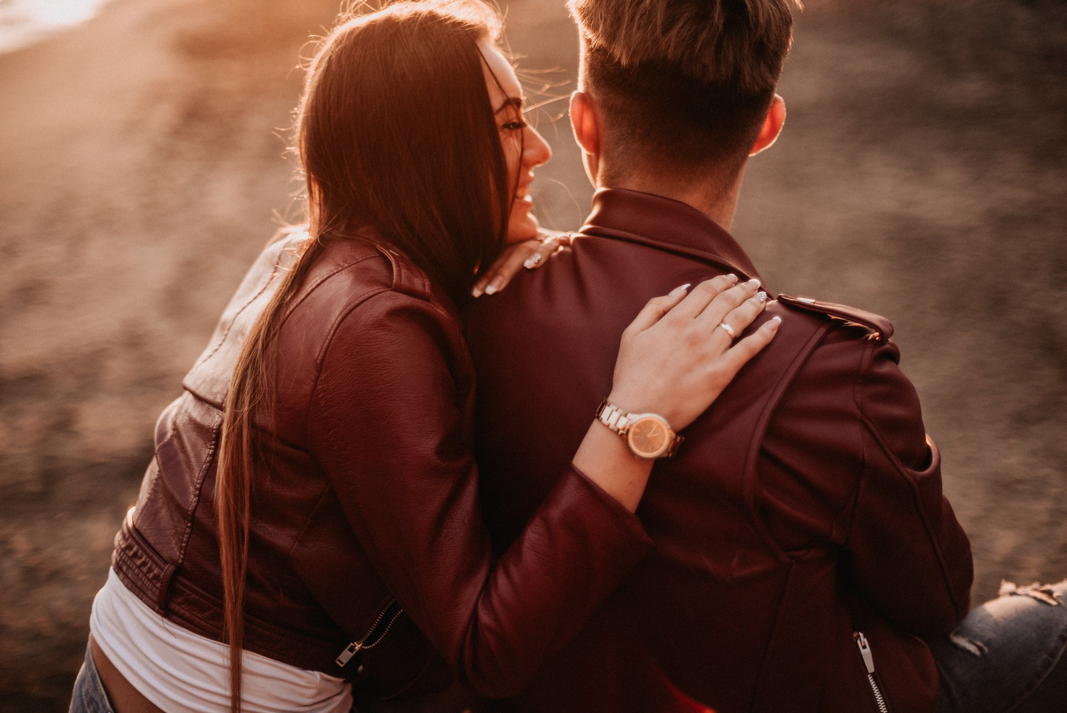 Couple sitting outdoor 